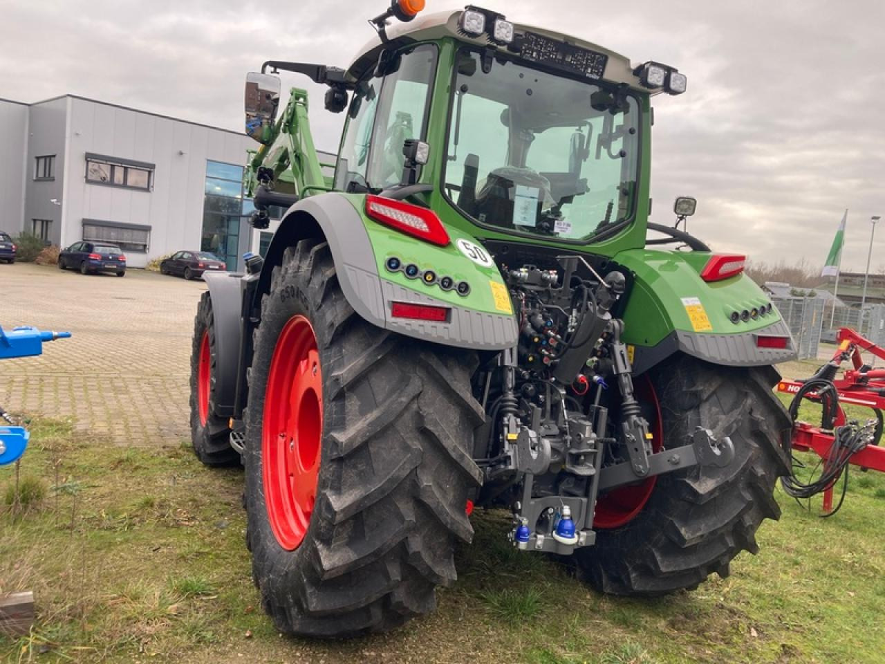 Fendt VARIO 620 PROFI PLUS SETTING 2 - Traktor: 4 kép. Fendt VARIO 620 PROFI PLUS SETTING 2 - Traktor: 4 kép.
