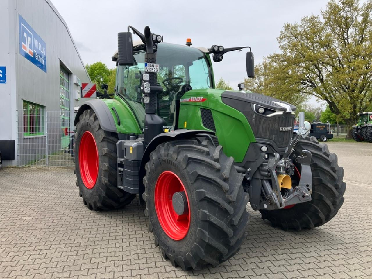 Fendt VARIO 728 POWER PLUS SET 2 - Traktor: 4 kép. Fendt VARIO 728 POWER PLUS SET 2 - Traktor: 4 kép.