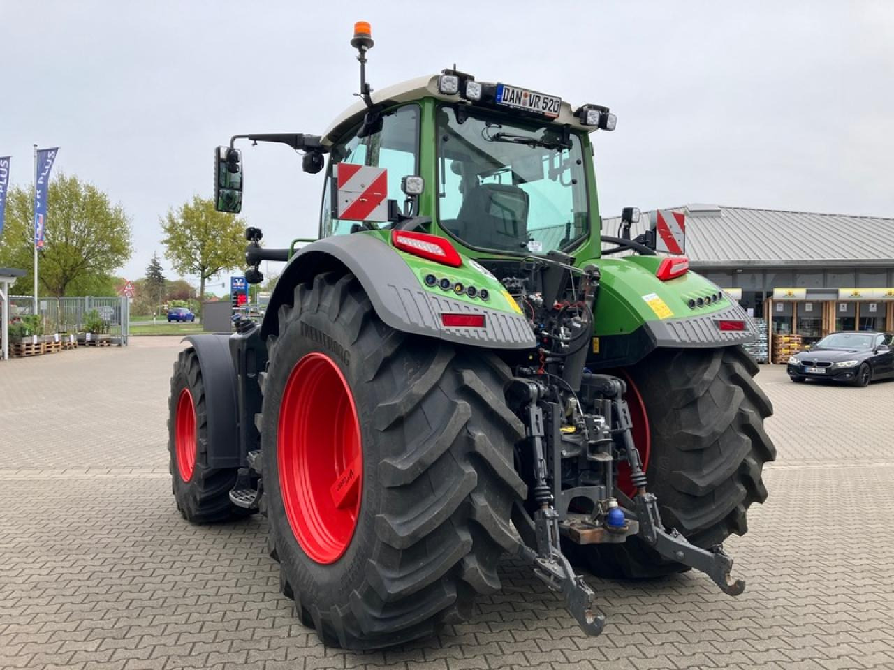 Fendt VARIO 728 POWER PLUS SET 2 - Traktor: 3 kép. Fendt VARIO 728 POWER PLUS SET 2 - Traktor: 3 kép.