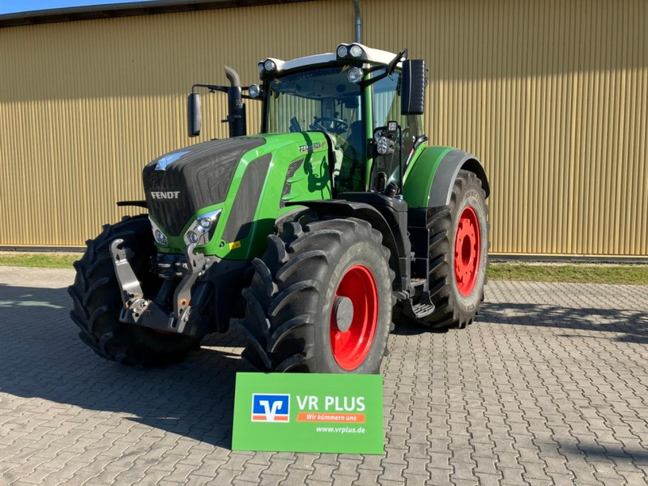 Fendt VARIO 828 S4 // RTK // VARIO GRIP - Traktor: 1 kép. Fendt VARIO 828 S4 // RTK // VARIO GRIP - Traktor: 1 kép.
