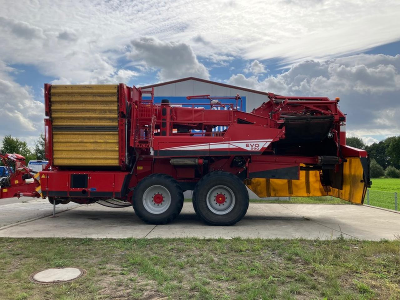 Grimme EVO 290 EASYSEP // 396 HA - Burgonyakombájn: 2 kép. Grimme EVO 290 EASYSEP // 396 HA - Burgonyakombájn: 2 kép.