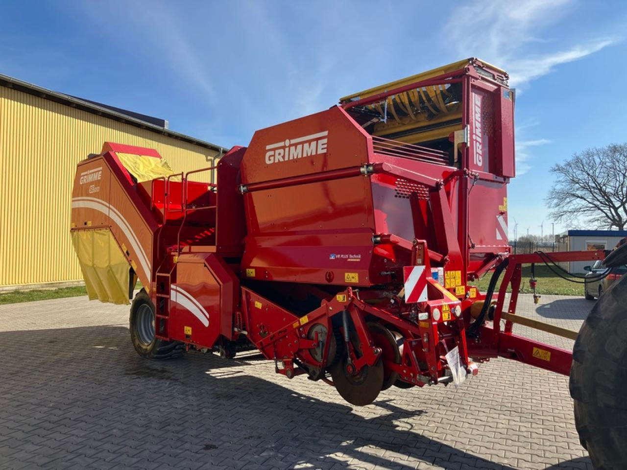 Grimme SE 75-55 SB - Burgonyakombájn: 5 kép. Grimme SE 75-55 SB - Burgonyakombájn: 5 kép.