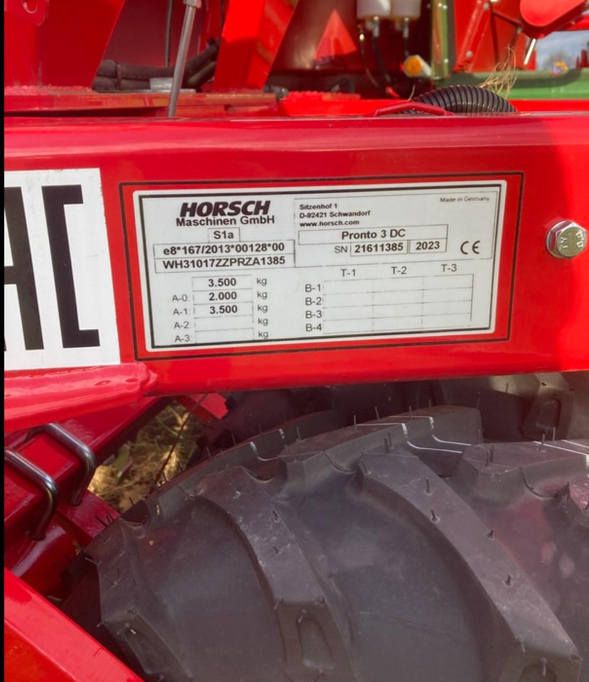 Horsch PRONTO 3 DC - Szemenkénti vetőgép: 5 kép. Horsch PRONTO 3 DC - Szemenkénti vetőgép: 5 kép.