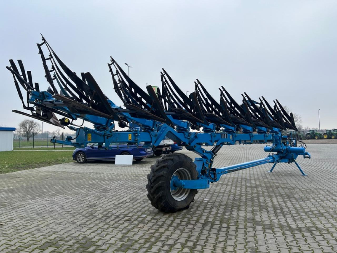 Rabe KOMORAN PF V HA 180 VIII - Eke: 3 kép. Rabe KOMORAN PF V HA 180 VIII - Eke: 3 kép.