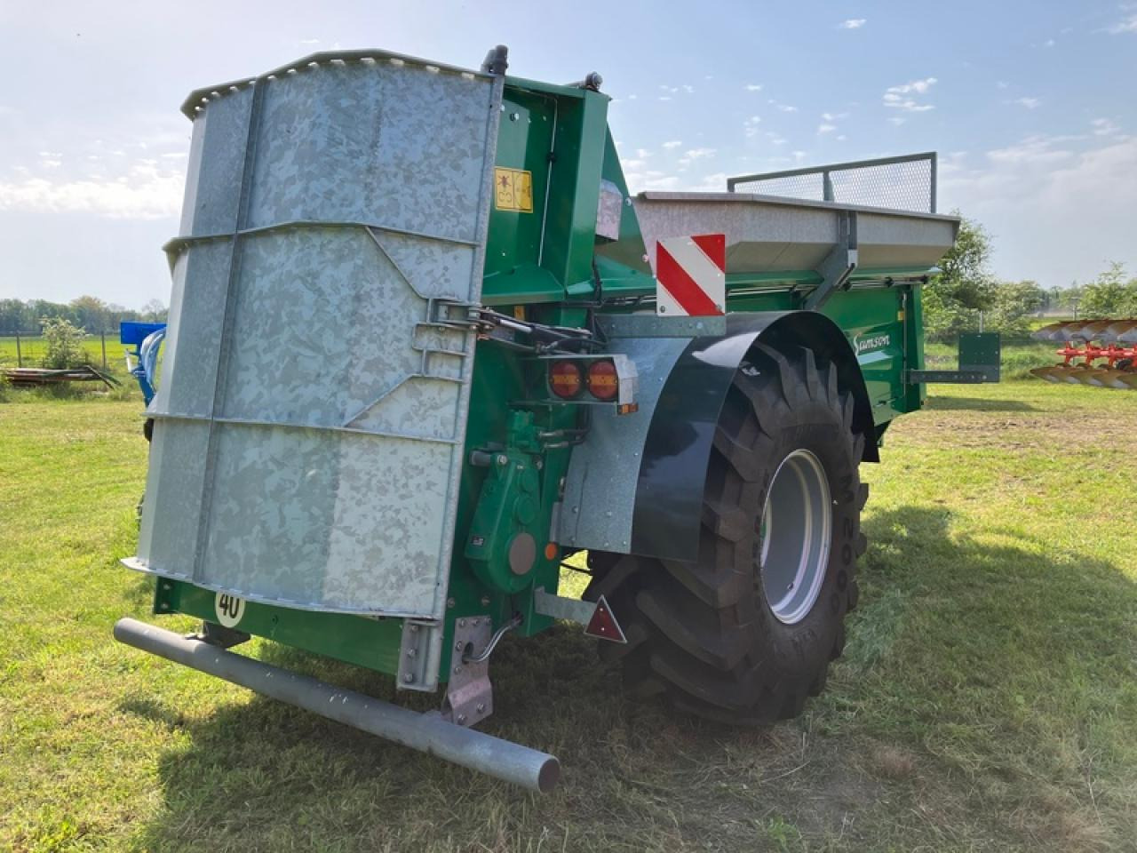 Samson SP 11 BPW AKTION - Szervestrágyaszóró: 3 kép. Samson SP 11 BPW AKTION - Szervestrágyaszóró: 3 kép.