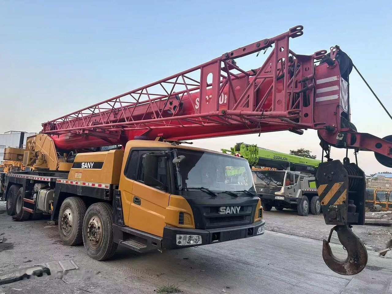 Sany Direct Sale from Factory Economical Price Used SANY 55 Ton Truck - Autódaru: 5 kép. Sany Direct Sale from Factory Economical Price Used SANY 55 Ton Truck - Autódaru: 5 kép.