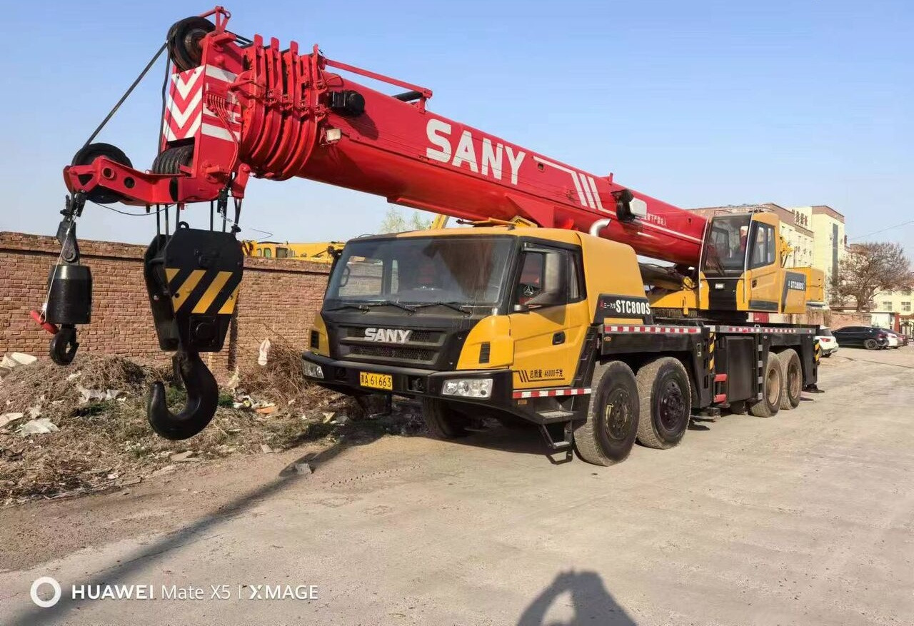 Sany STC800 - Autódaru: 2 kép. Sany STC800 - Autódaru: 2 kép.