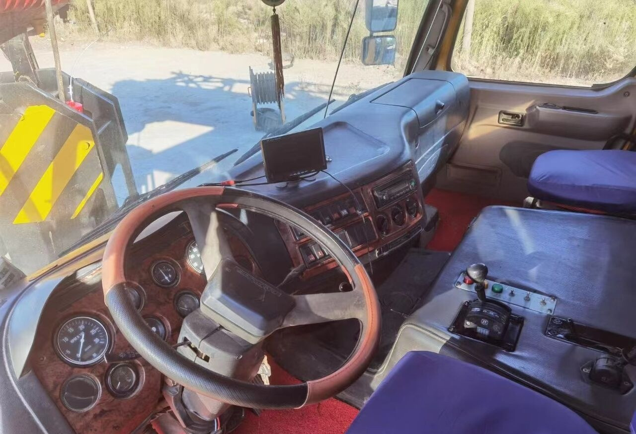 Autódaru XCMG: 8 kép.