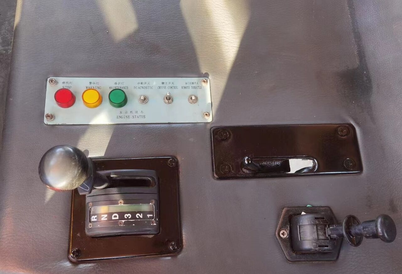 Autódaru XCMG: 9 kép.