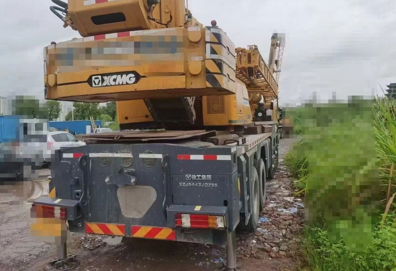 XCMG XCT55 - Autódaru: 2 kép. XCMG XCT55 - Autódaru: 2 kép.