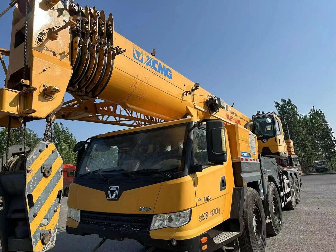 XCMG XCT80 XCT100 XCT70 80T 80ton 90ton 100ton - Autódaru: 5 kép. XCMG XCT80 XCT100 XCT70 80T 80ton 90ton 100ton - Autódaru: 5 kép.