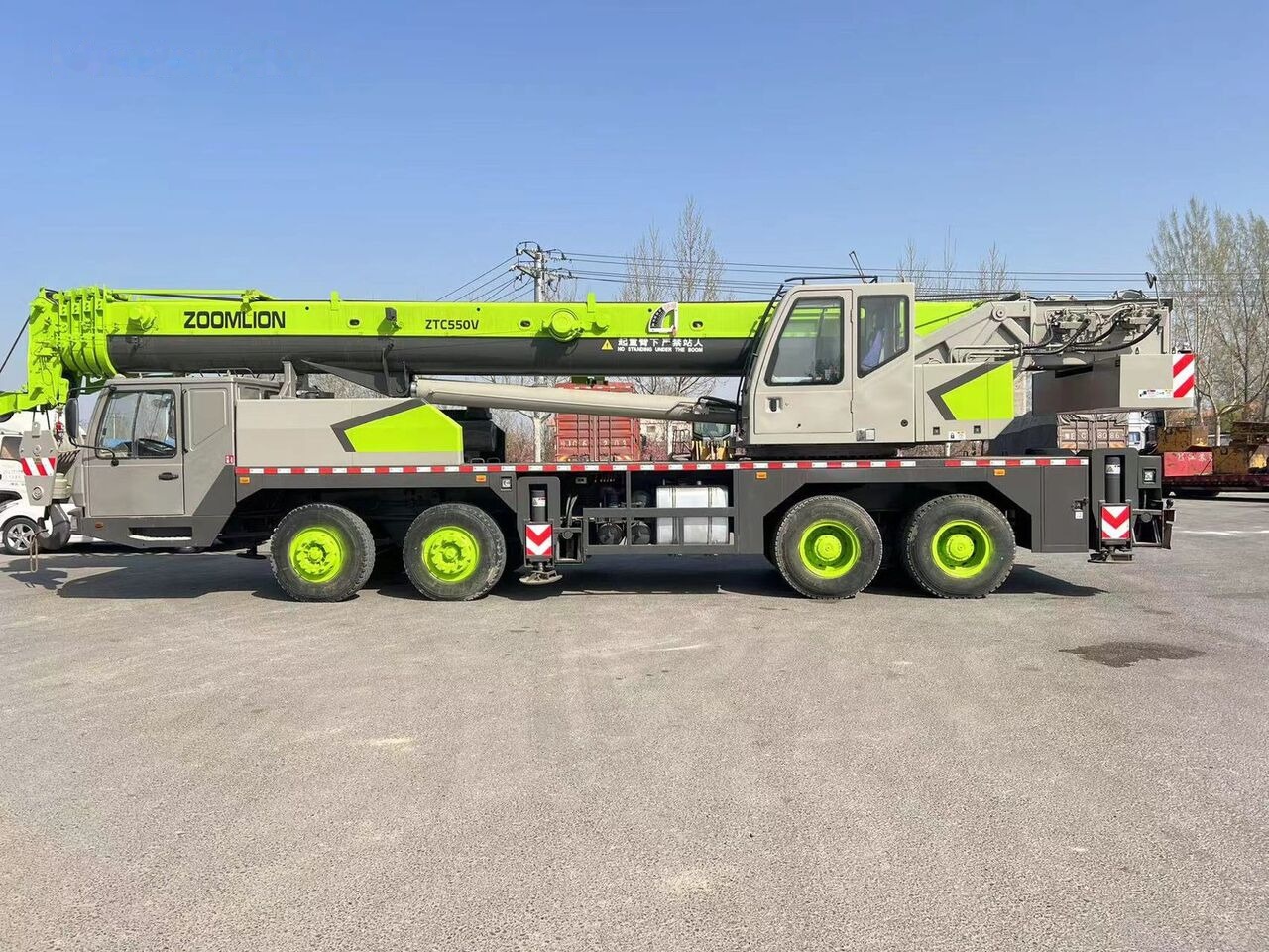 Zoomlion ZTC500V ZTC350 QY50D ZTC1000 - Autódaru: 5 kép. Zoomlion ZTC500V ZTC350 QY50D ZTC1000 - Autódaru: 5 kép.