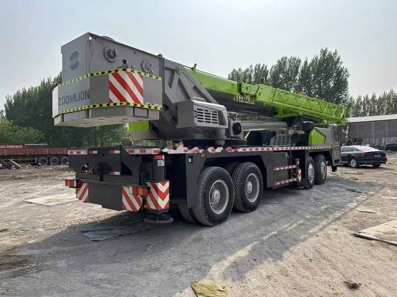 Zoomlion ZTC700V ZTC800V ZTC900V 50T 70T 80T 100T - Autódaru: 3 kép. Zoomlion ZTC700V ZTC800V ZTC900V 50T 70T 80T 100T - Autódaru: 3 kép.