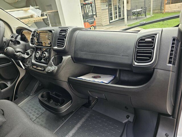 Kis furgon FIAT Ducato 30 120 Serie10-9.2 Modell 2025 L2H1 PDC: 18 kép.