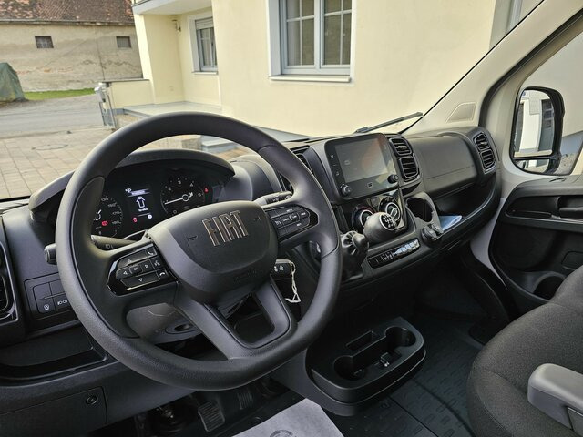 FIAT Ducato 35 140 L2H2 Voll-LED 260° 7''TFT Kamera... - Furgon: 3 kép. FIAT Ducato 35 140 L2H2 Voll-LED 260° 7''TFT Kamera... - Furgon: 3 kép.