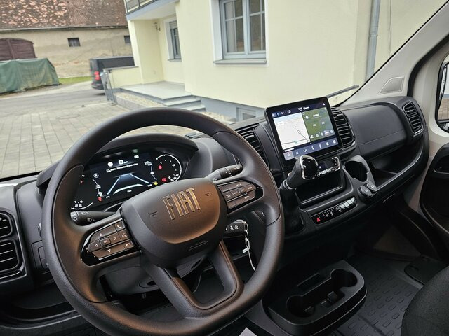 FIAT Ducato 35 Automatik L2H2 180 Voll-LED V-Cockpit... - Furgon: 3 kép. FIAT Ducato 35 Automatik L2H2 180 Voll-LED V-Cockpit... - Furgon: 3 kép.