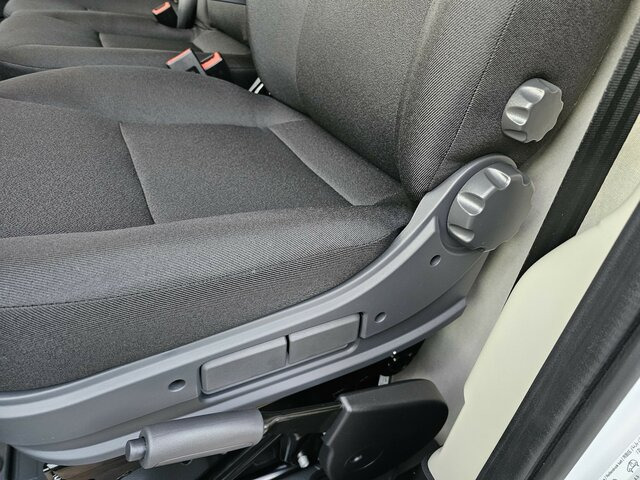 FIAT Ducato 35 MAXI L5H3 L4H3 17m³ 180PS Visibility... - Furgon: 2 kép. FIAT Ducato 35 MAXI L5H3 L4H3 17m³ 180PS Visibility... - Furgon: 2 kép.