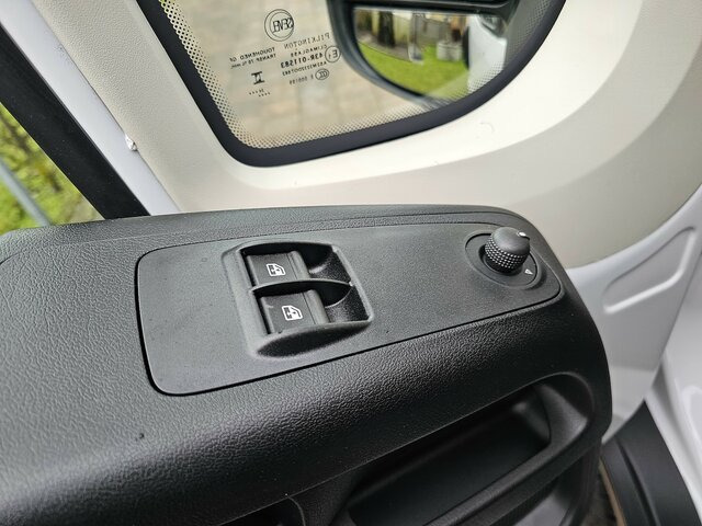 FIAT Ducato MAXI Serie 9.2 2025 DOKA 3-Seitenkiipper... - Billenőplatós teherautó: 4 kép. FIAT Ducato MAXI Serie 9.2 2025 DOKA 3-Seitenkiipper... - Billenőplatós teherautó: 4 kép.