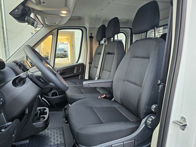 FIAT Ducato MAXI Serie10-9.2 2025 DOKA Kipper AHK - Billenőplatós kisteherautó, Duplakabinos kisteherautó: 3 kép. FIAT Ducato MAXI Serie10-9.2 2025 DOKA Kipper AHK - Billenőplatós kisteherautó, Duplakabinos kisteherautó: 3 kép.