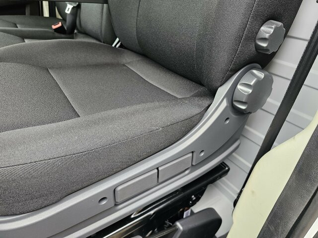 FIAT Ducato MAXI Serie10-9.2 2025 Pritsche sofort - Platós kisteherautó: 2 kép. FIAT Ducato MAXI Serie10-9.2 2025 Pritsche sofort - Platós kisteherautó: 2 kép.