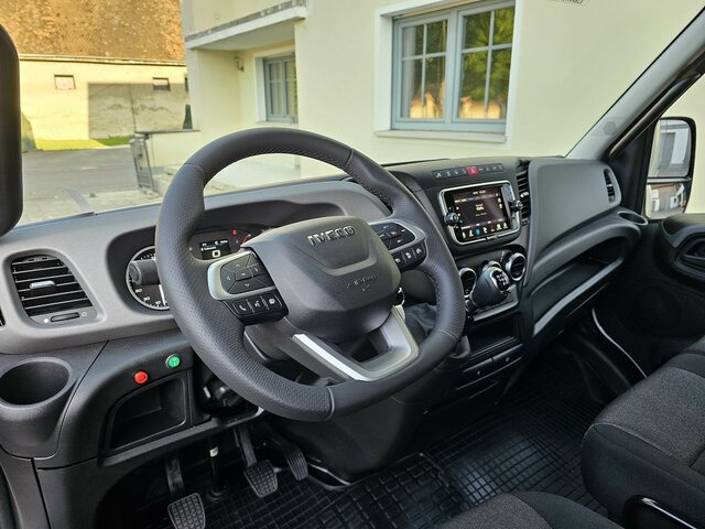 IVECO Daily 35S18 3.0 Koffer LBW Bär ACC LED sofort! - Dobozos kisteherautó: 5 kép. IVECO Daily 35S18 3.0 Koffer LBW Bär ACC LED sofort! - Dobozos kisteherautó: 5 kép.