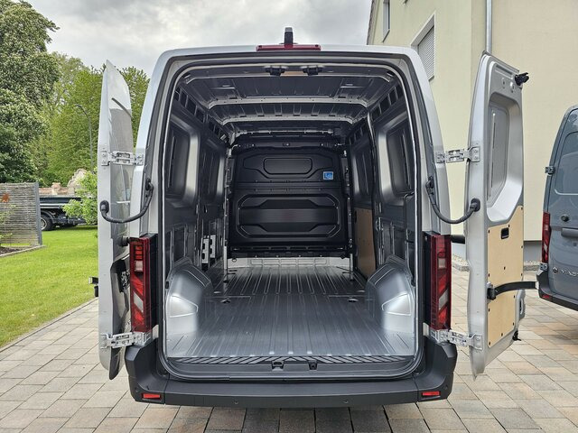 RENAULT Master L2H2 170 Neues Modell 10'' Navi Kamera... lízing RENAULT Master L2H2 170 Neues Modell 10'' Navi Kamera...: 38 kép.