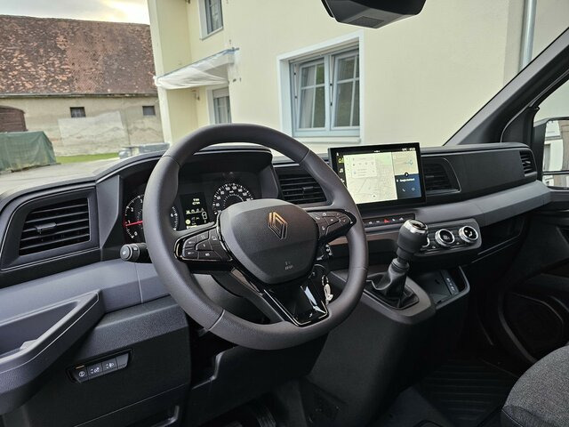 RENAULT Master L2H2 170 Neues Modell 10'' Navi Kamera - Furgon: 2 kép. RENAULT Master L2H2 170 Neues Modell 10'' Navi Kamera - Furgon: 2 kép.