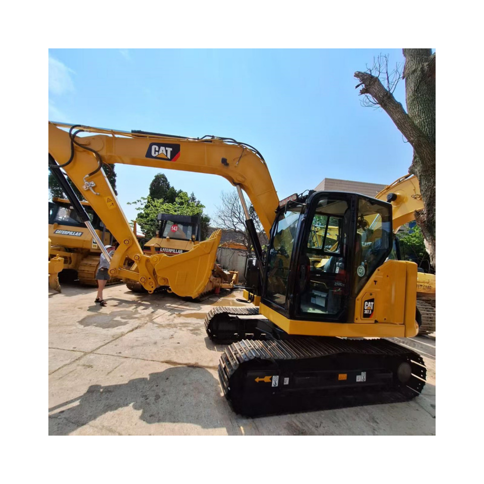 CAT 307.5 Excavator - Minikotró: 1 kép. CAT 307.5 Excavator - Minikotró: 1 kép.