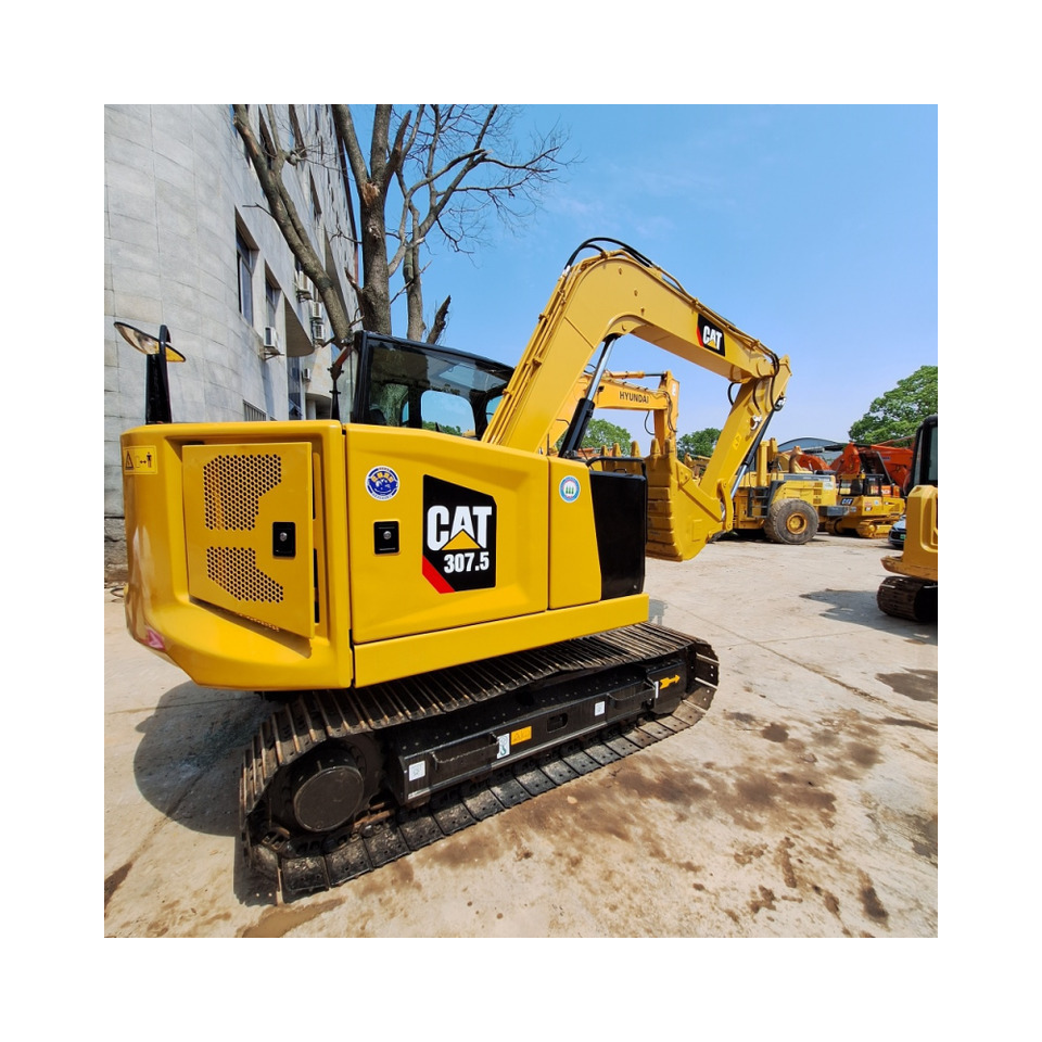 CAT 307.5 Excavator - Minikotró: 5 kép. CAT 307.5 Excavator - Minikotró: 5 kép.
