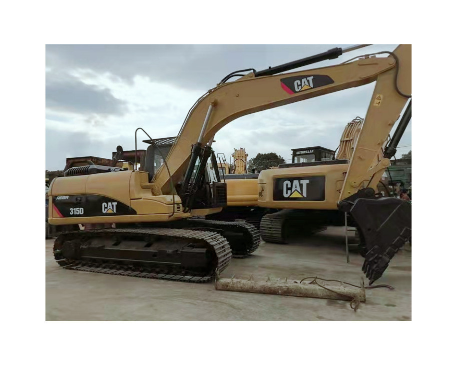 CAT 315D excavator - Lánctalpas kotró: 2 kép. CAT 315D excavator - Lánctalpas kotró: 2 kép.
