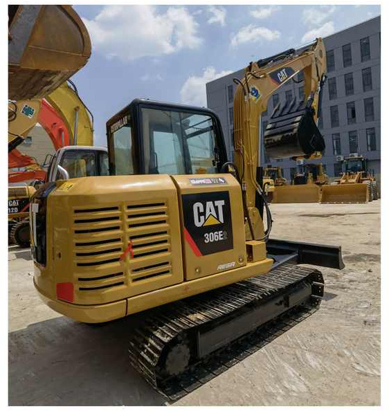 Good Condition Mini Excavator 7.5Ton Cat 306e2 Hydraulic Crawler second hand Mini digger For Sale - Lánctalpas kotró: 1 kép. Good Condition Mini Excavator 7.5Ton Cat 306e2 Hydraulic Crawler second hand Mini digger For Sale - Lánctalpas kotró: 1 kép.