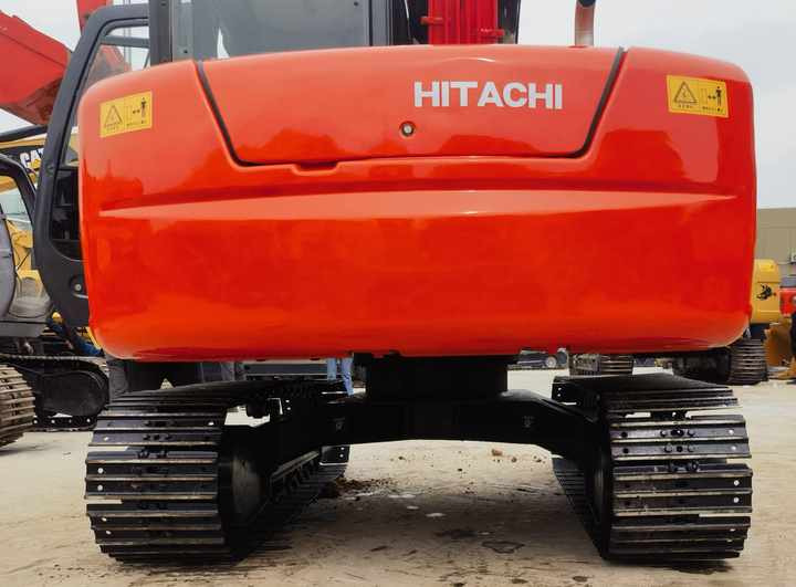High performance second hand Hitachi ZX70 Used Excavator For Sale used Hitachi ZX70 excavator stocking in shanghai yard - Lánctalpas kotró: 3 kép. High performance second hand Hitachi ZX70 Used Excavator For Sale used Hitachi ZX70 excavator stocking in shanghai yard - Lánctalpas kotró: 3 kép.