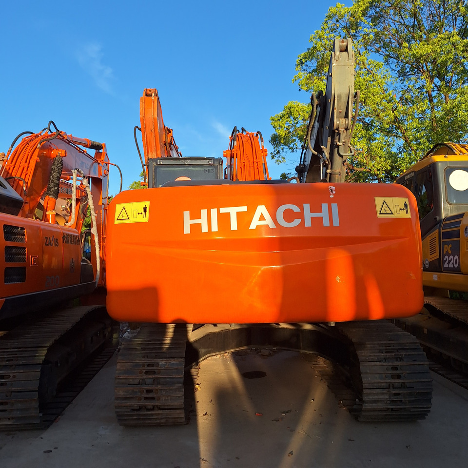 Kotrógép Second hand Hitachi ZX200G excavator: 6 kép.