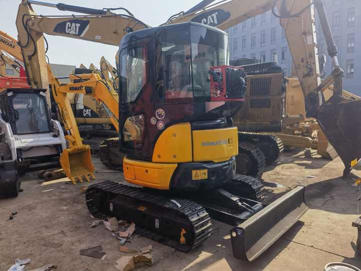 Used Komatsu PC70-8 mini digger original Japan Komatsu PC70 PC78 PC60 PC35mr PC40mr PC55mr small excavator on sale - Lánctalpas kotró: 5 kép. Used Komatsu PC70-8 mini digger original Japan Komatsu PC70 PC78 PC60 PC35mr PC40mr PC55mr small excavator on sale - Lánctalpas kotró: 5 kép.