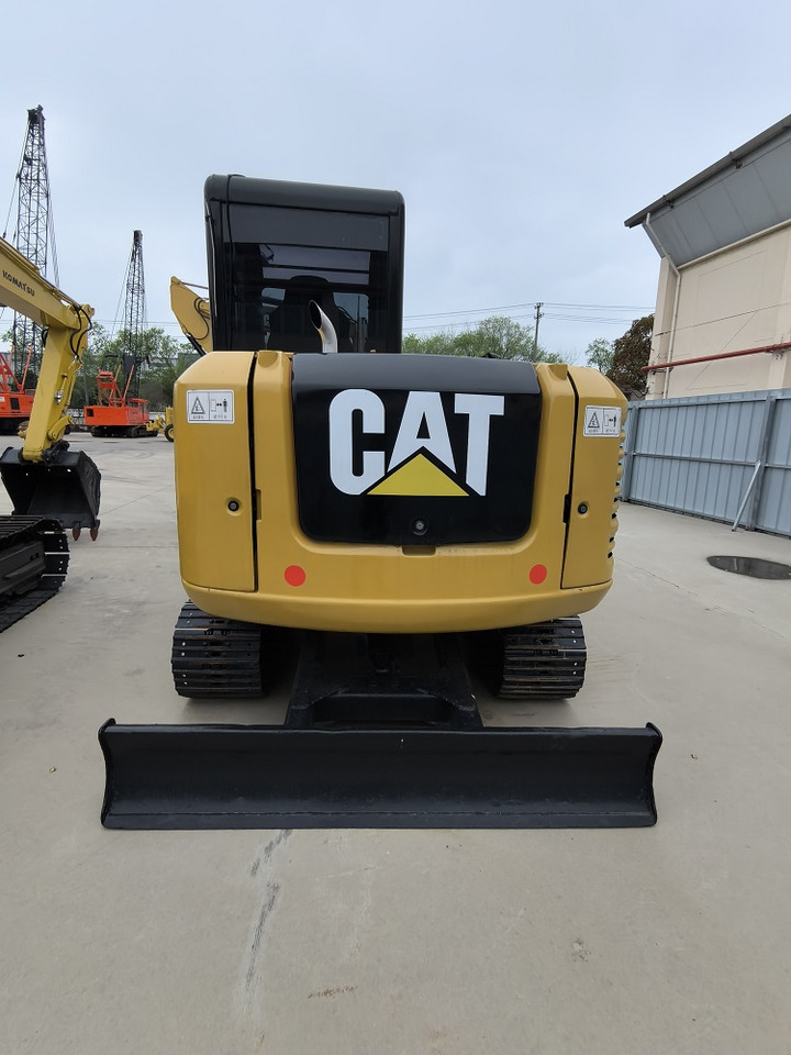 Used cat 306e2 excavator - Minikotró: 4 kép. Used cat 306e2 excavator - Minikotró: 4 kép.
