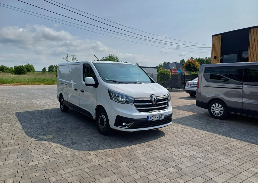 Renault Trafick - Furgon: 1 kép. Renault Trafick - Furgon: 1 kép.