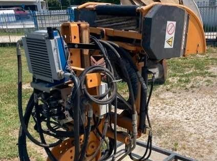 Defogliatrice Pellenc Turbo Exfolia - Mezőgazdasági gépek: 5 kép. Defogliatrice Pellenc Turbo Exfolia - Mezőgazdasági gépek: 5 kép.