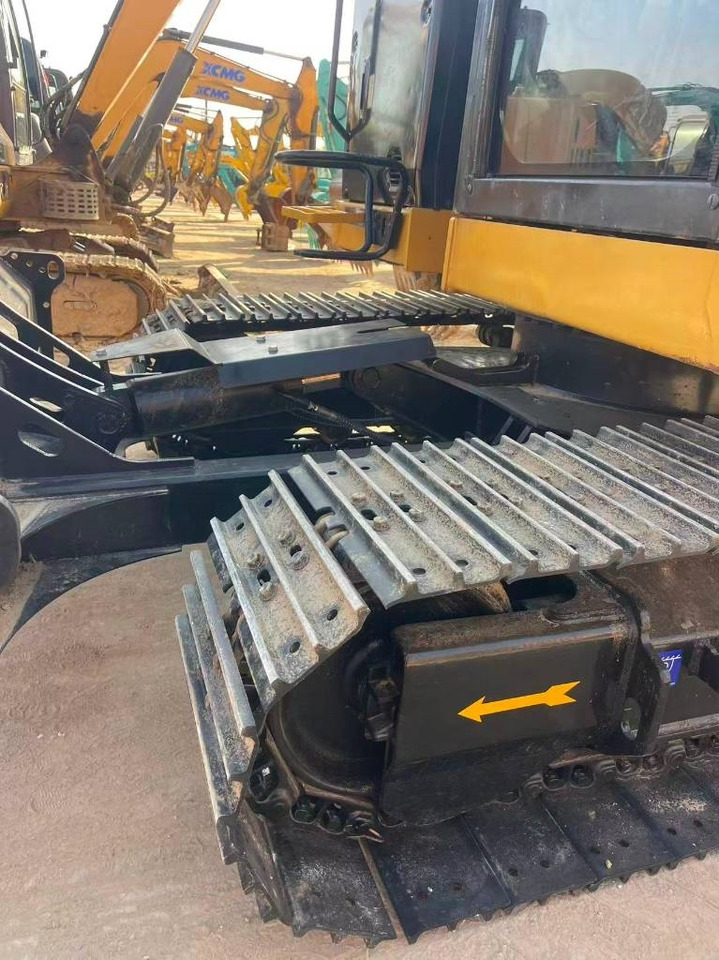 CAT 307.5 lízing CAT 307.5: 8 kép. CAT 307.5 lízing CAT 307.5: 8 kép.