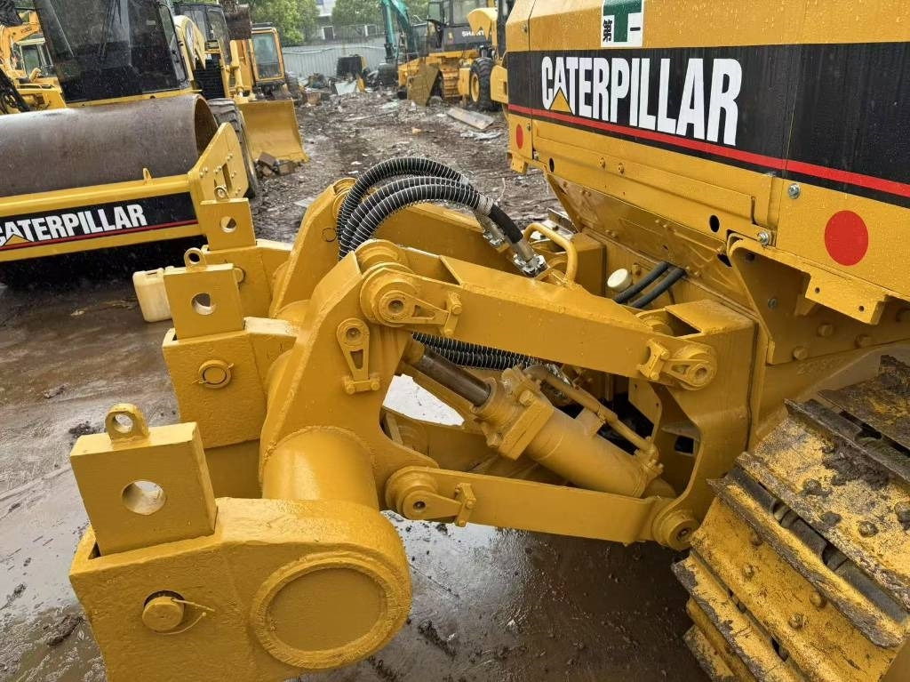 CAT D 7 G - Buldózer: 5 kép. CAT D 7 G - Buldózer: 5 kép.