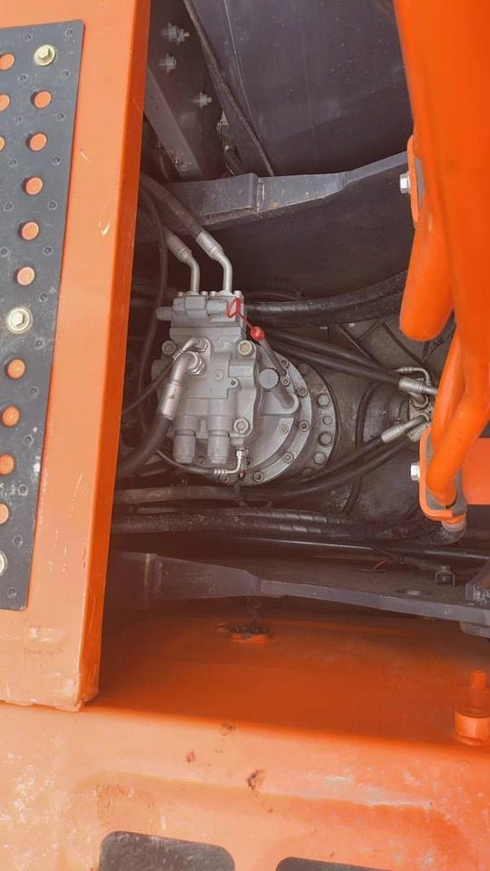 Lánctalpas kotró Hitachi Zaxis 210 H-3 [ Copy ]: 9 kép.