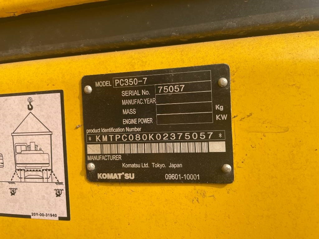 Komatsu PC 350-7 - Lánctalpas kotró: 5 kép. Komatsu PC 350-7 - Lánctalpas kotró: 5 kép.