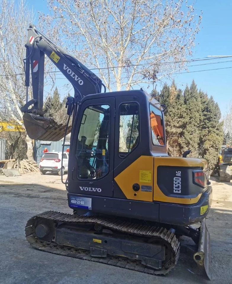Volvo EC 55 - Minikotró: 5 kép. Volvo EC 55 - Minikotró: 5 kép.