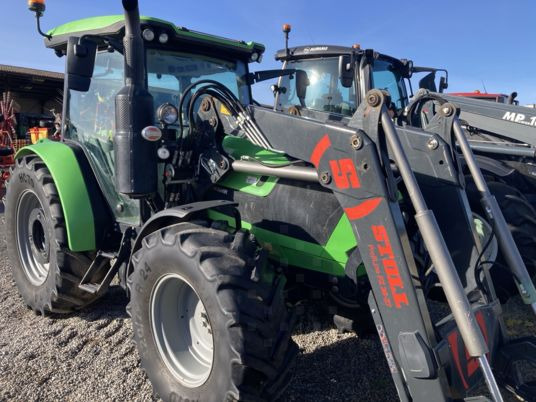 Deutz-Fahr 5105 - Traktor: 2 kép. Deutz-Fahr 5105 - Traktor: 2 kép.