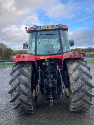 Traktor Massey Ferguson 6465 DYNASHIFT: 6 kép.