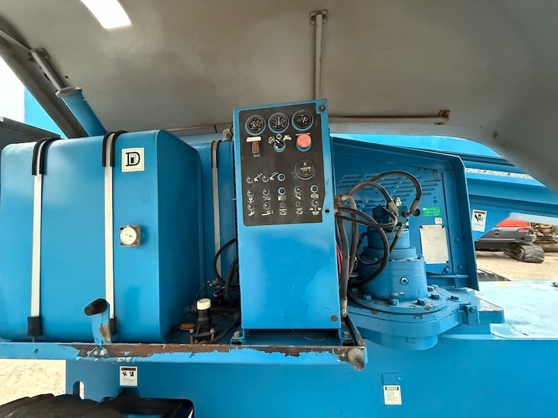 Genie S 85  - Teleszkópos emelő: 5 kép. Genie S 85  - Teleszkópos emelő: 5 kép.