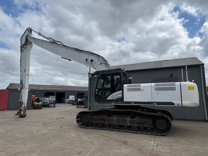 Hitachi ZX 350 LC-5 B - Kotrógép: 1 kép. Hitachi ZX 350 LC-5 B - Kotrógép: 1 kép.