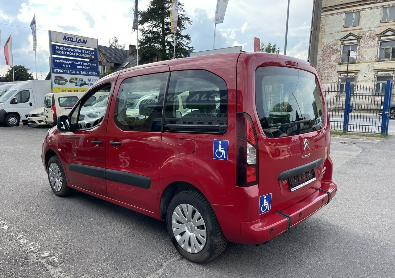 Autó Citroen Berlingo II Berlingo 1.6 do przewozu Niepełnosprawnych inwalida rampa 2018: 6 kép.
