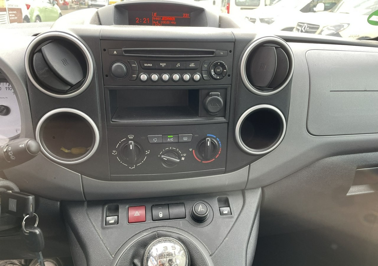 Autó Citroen Berlingo II Berlingo 1.6 do przewozu Niepełnosprawnych inwalida rampa 2018: 11 kép.