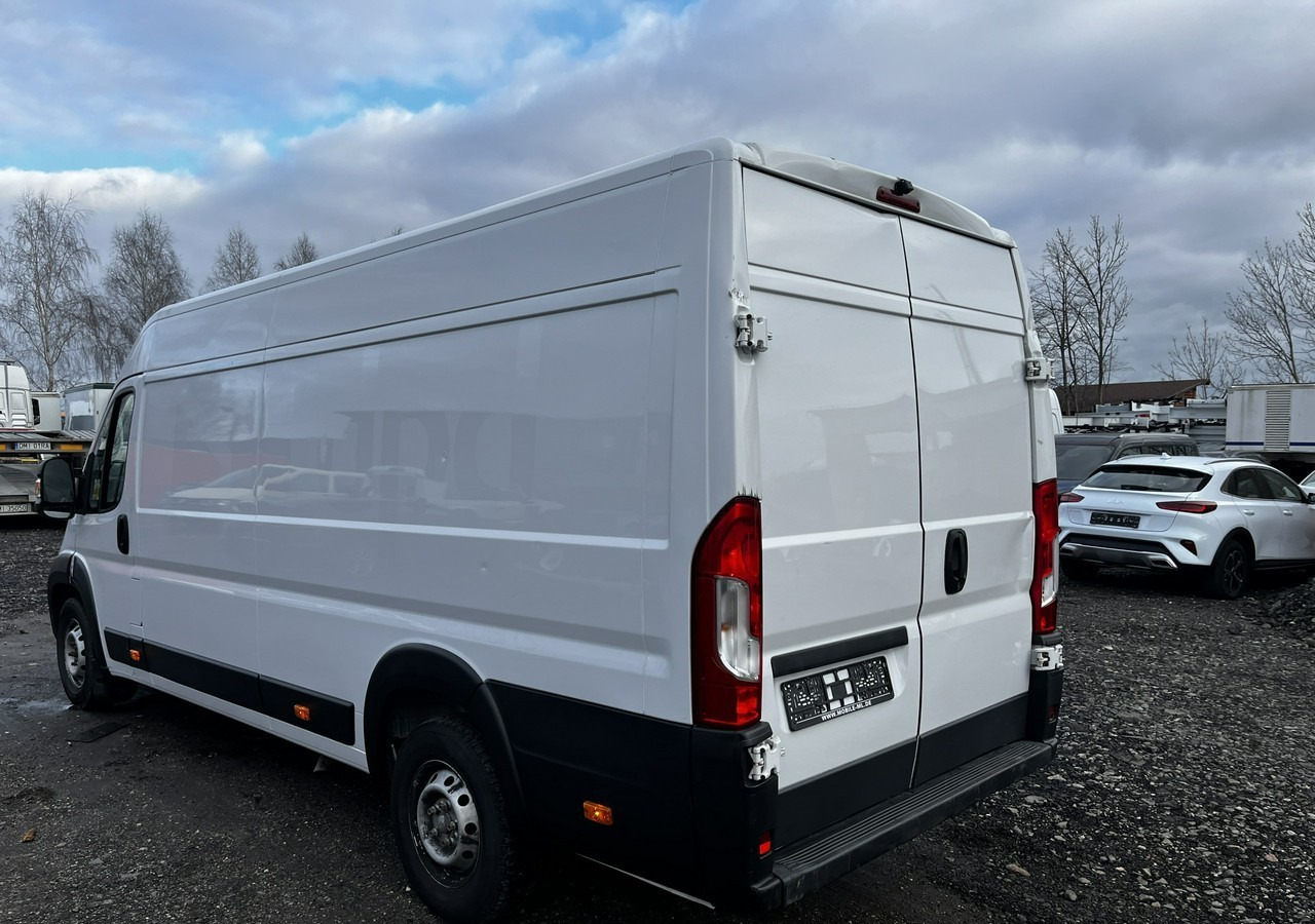 Citroen Jumper Jumper 2.2-140KM Długi Wysoki Klima Kamera 106tkm Model 2022 - Furgon: 5 kép. Citroen Jumper Jumper 2.2-140KM Długi Wysoki Klima Kamera 106tkm Model 2022 - Furgon: 5 kép.