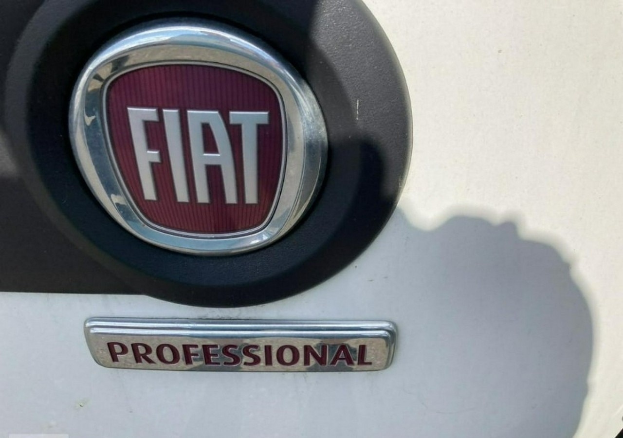 Furgon Fiat Doblo Fiat Doblo MAXI 1,6 jtd ECO Flex 105KM Klima 2021 Salon PL: 20 kép.
